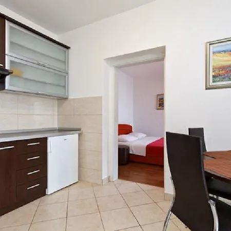 Ivarossa Lägenhet *