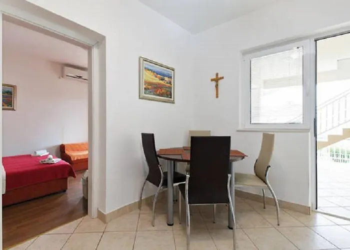 Ivarossa Apartmán *